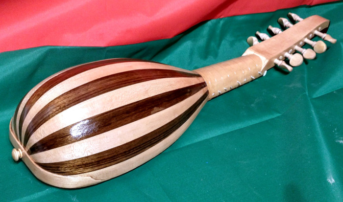 Back view from end of body. Body of Ovangkol and Maple.